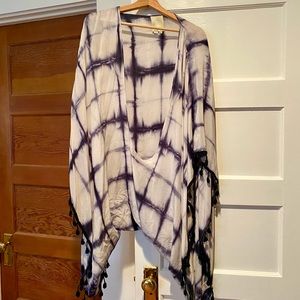 Anthropologie Elevenses Poncho